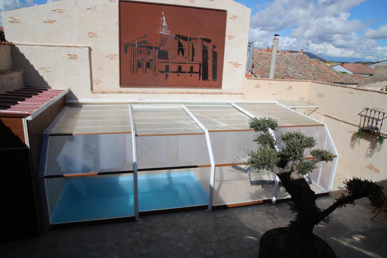 בית הארחה Nava del Rey 	Casa Ruina מראה חיצוני תמונה