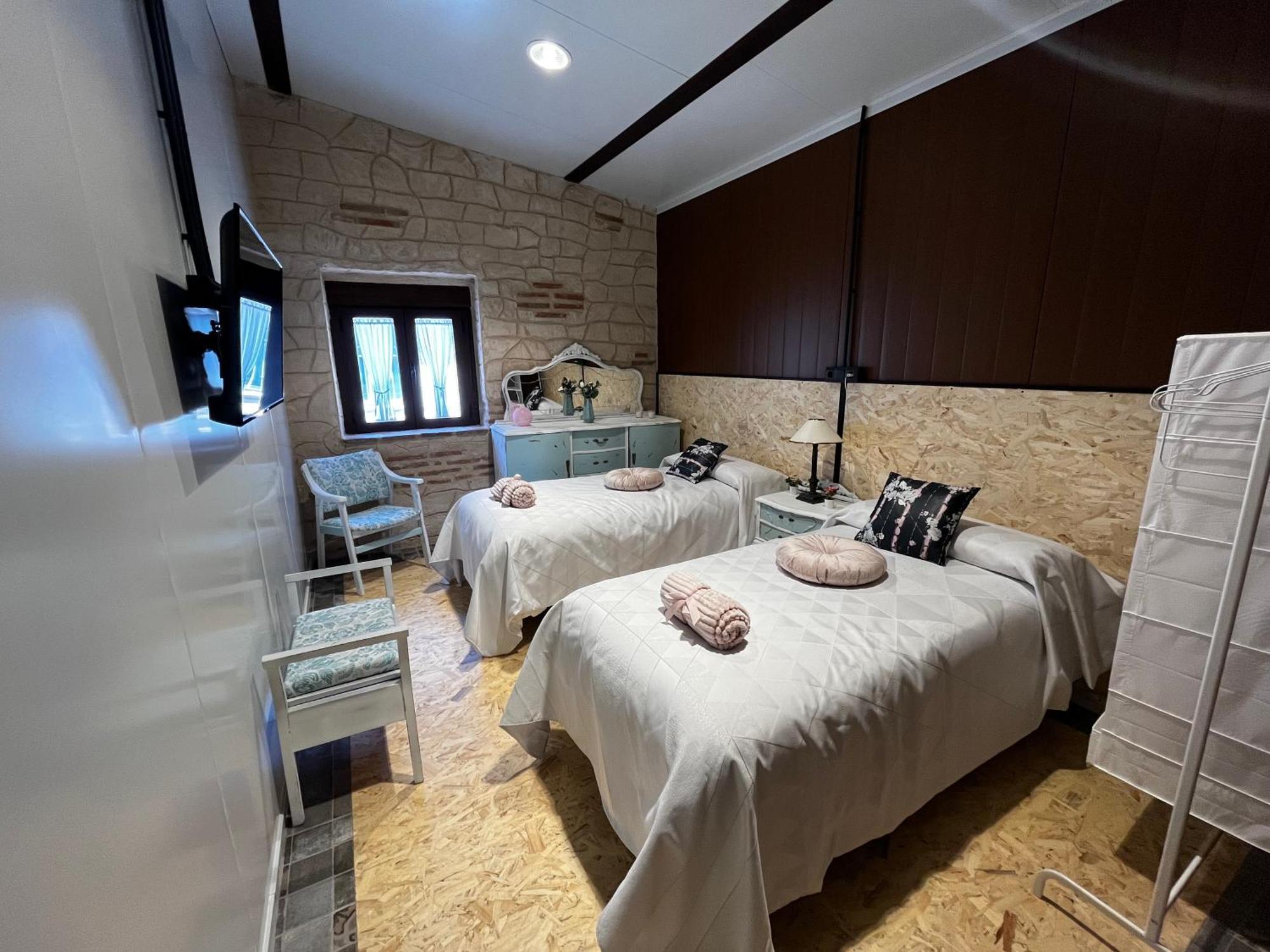 בית הארחה Nava del Rey 	Casa Ruina מראה חיצוני תמונה